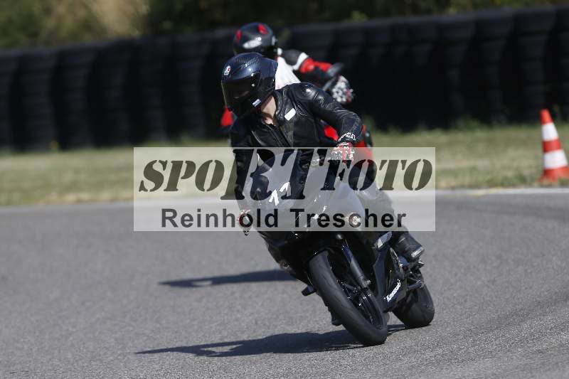 /21 17.06.2026  Ducati Schweiz Track Warmup ADR/Gruppe blau/11